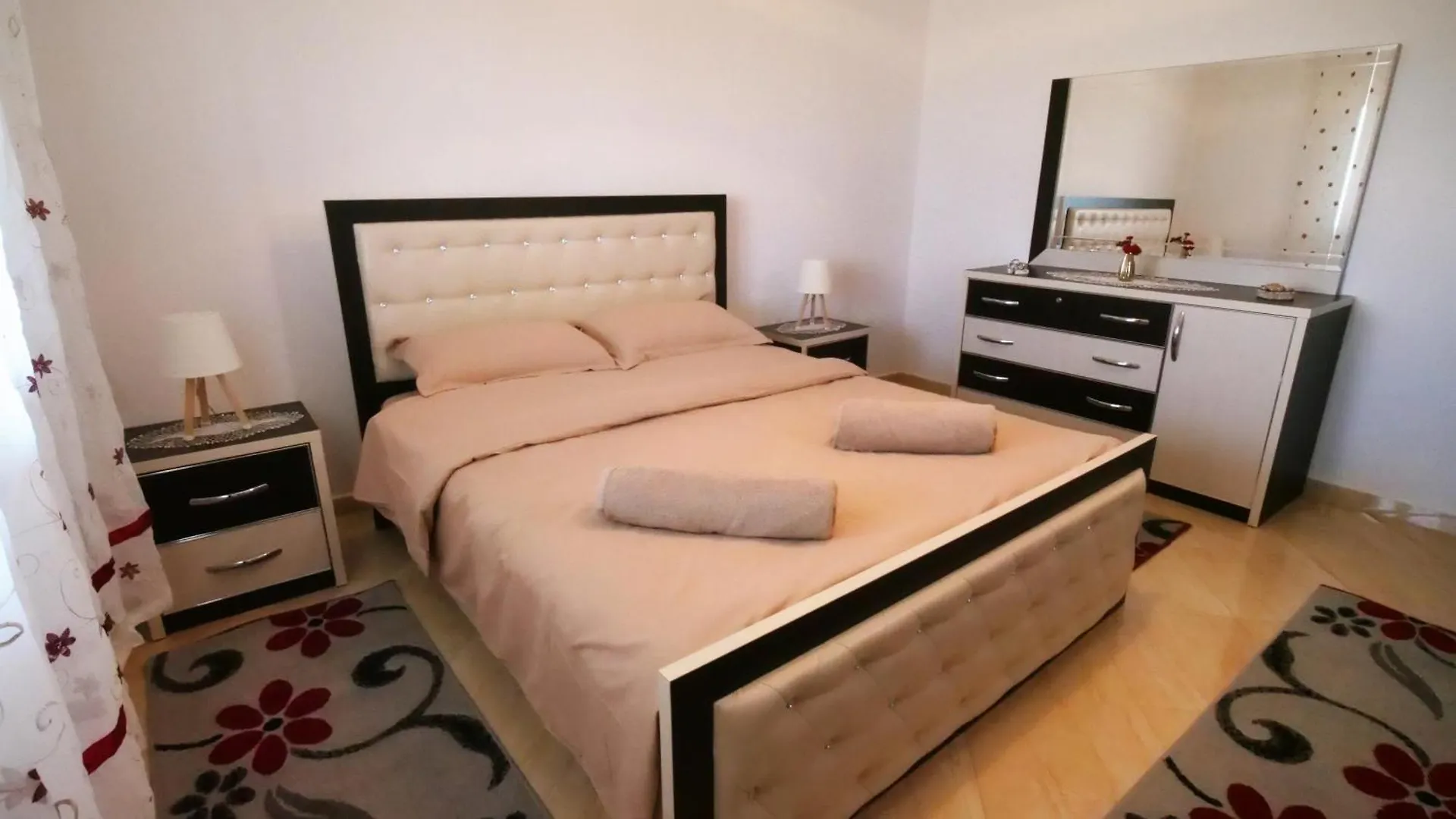 Vila Dean Berat