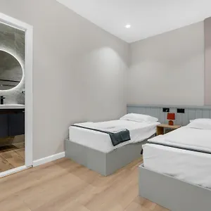 The Nook Centre En Apartment